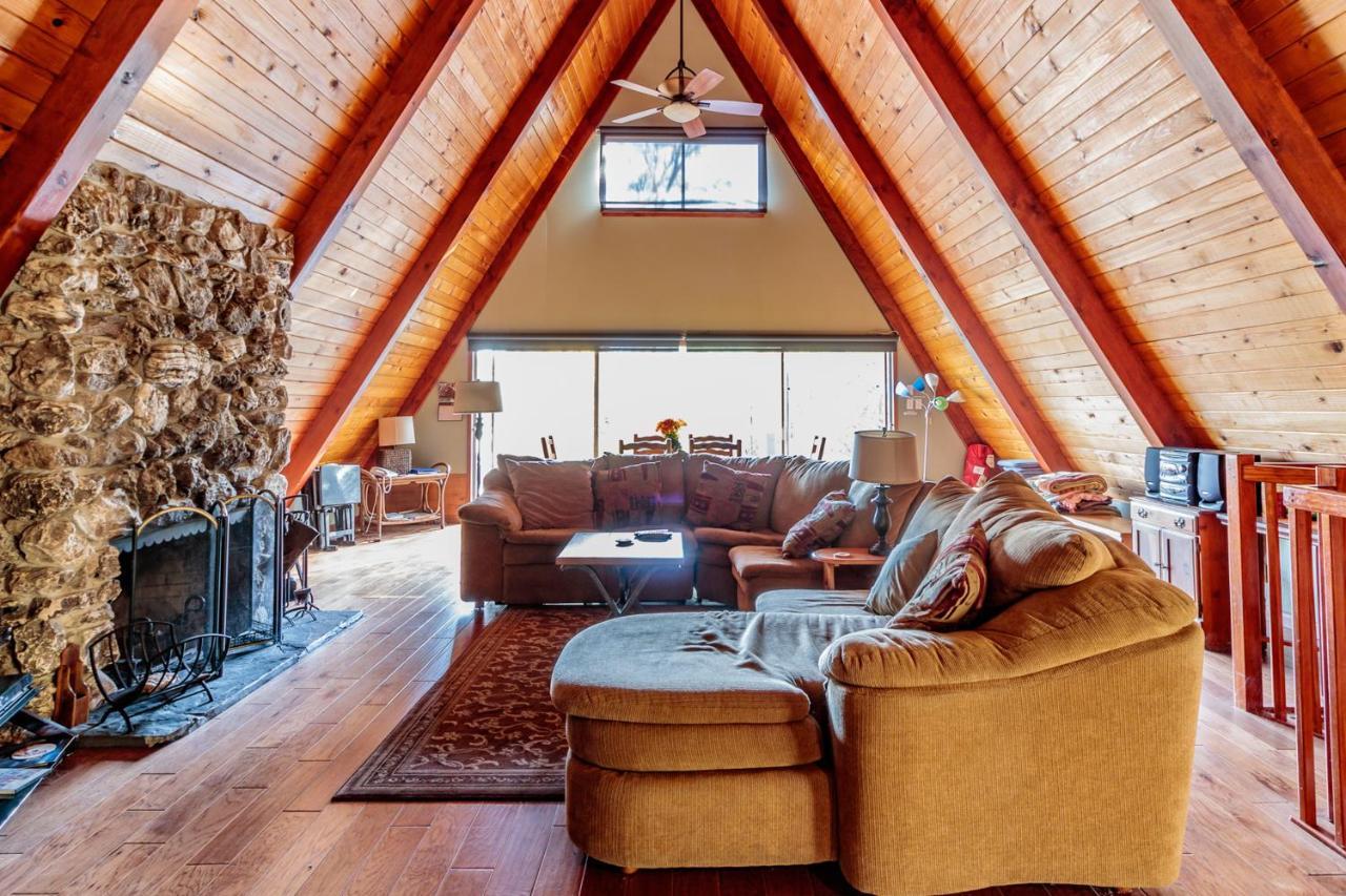 Alford Family Lodge ベース・レイク エクステリア 写真