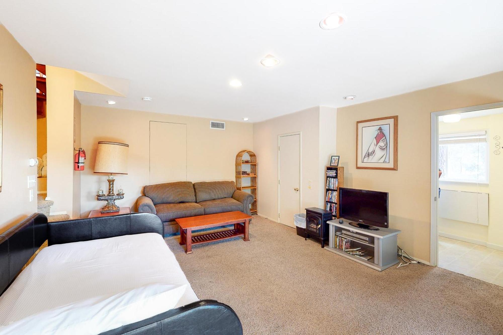Alford Family Lodge ベース・レイク エクステリア 写真